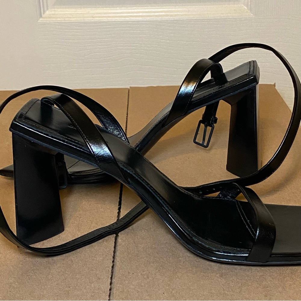Balenciaga Moon Ankle Strap Sandal - Picture 4 of 12